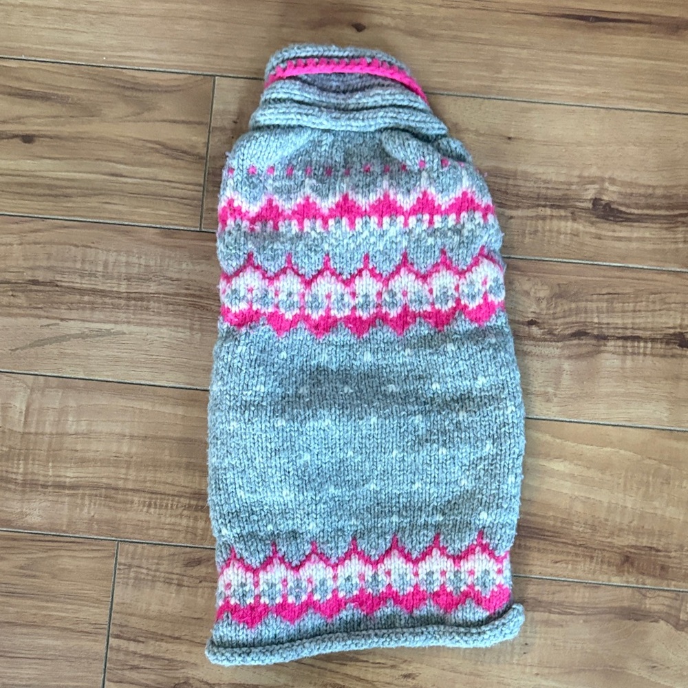 100% wool Dog Sweater grey with Pink Fair Isle Accents